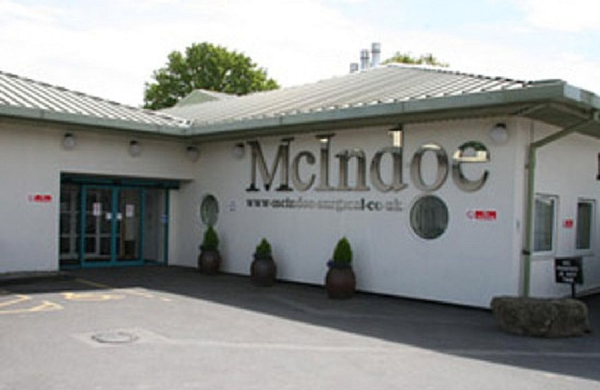 McIndoe Signage